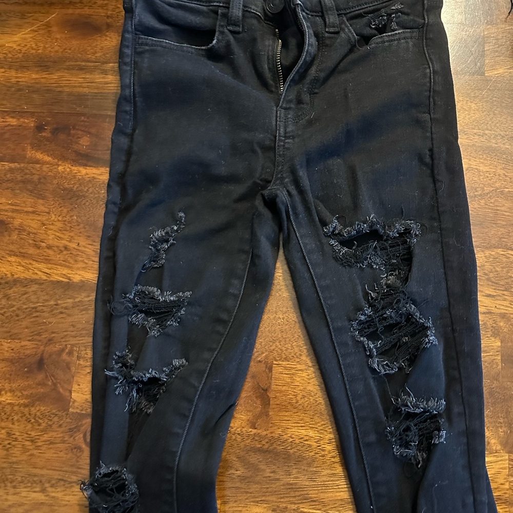 American Eagle Outfitters Black Distressed Skinny Jeans